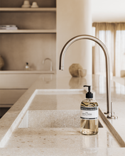 Afbeelding in Gallery-weergave laden, Hand soap No.09 Lemon Notes 500ml