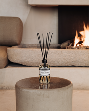 Afbeelding in Gallery-weergave laden, Fragrance Sticks No.14 Courage des Bois 250ml