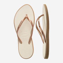 Afbeelding in Gallery-weergave laden, Havaianas slim point | gold beige
