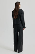 Afbeelding in Gallery-weergave laden, WAKE tailored blazer