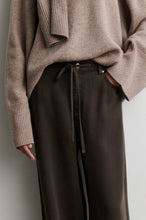 Afbeelding in Gallery-weergave laden, IRVEN denim jeans