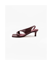 Afbeelding in Gallery-weergave laden, DELFINA burgundy leather sandals