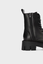 Afbeelding in Gallery-weergave laden, CPH130 leather black
