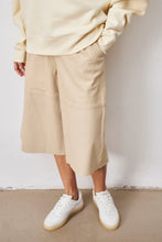 Afbeelding in Gallery-weergave laden, CPH90 leather mix white/cream sneaker