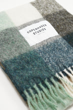 Afbeelding in Gallery-weergave laden, CPH SHAWL 2