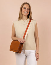 Afbeelding in Gallery-weergave laden, Webbing Strap striped copper / white / cognac leather