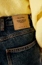 Afbeelding in Gallery-weergave laden, LYDBAY jeans