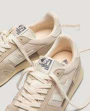 Afbeelding in Gallery-weergave laden, MARATHON CLUB SCARLET - sand