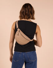 Afbeelding in Gallery-weergave laden, RAY Bum Bag