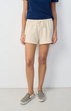 Afbeelding in Gallery-weergave laden, ITONAY short