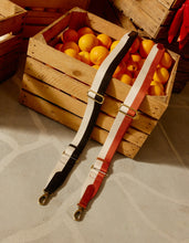 Afbeelding in Gallery-weergave laden, Webbing Strap striped copper / white / cognac leather