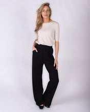 Afbeelding in Gallery-weergave laden, PHUKET top