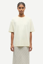 Afbeelding in Gallery-weergave laden, EIRA T-SHIRT 11725