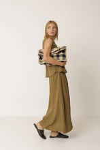 Afbeelding in Gallery-weergave laden, LONG LINEN SKIRT - falda
