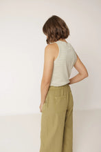 Afbeelding in Gallery-weergave laden, STRIPED RIBBED HALTER TEE - jersey