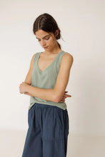 Afbeelding in Gallery-weergave laden, KNIT GARMENT-DYED TOP - jersey