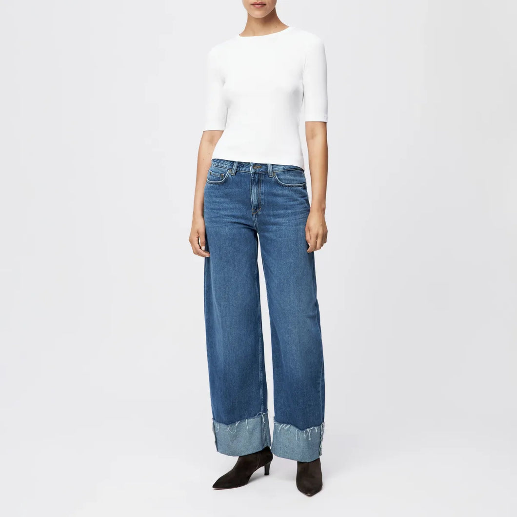 SELAY top