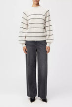 Afbeelding in Gallery-weergave laden, LAELYA knit
