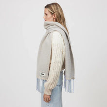 Afbeelding in Gallery-weergave laden, BEAUT sjaal

