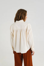 Afbeelding in Gallery-weergave laden, EMMA crema blouse

