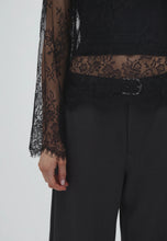 Afbeelding in Gallery-weergave laden, MARIELLE lace top
