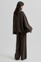 Afbeelding in Gallery-weergave laden, ALPHA KNIT T-NECK
