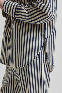 AILA blouse