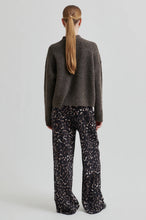 Afbeelding in Gallery-weergave laden, MENTA KNIT CARDIGAN
