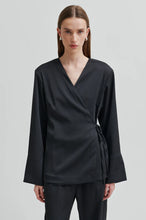 Afbeelding in Gallery-weergave laden, GLARI wrap shirt
