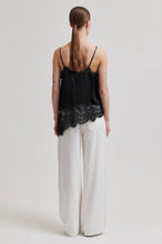 Afbeelding in Gallery-weergave laden, WILINA STRAP TOP
