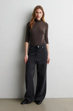 Afbeelding in Gallery-weergave laden, IRVANA denim jeans
