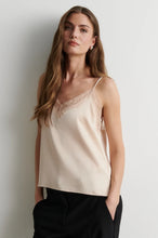 Afbeelding in Gallery-weergave laden, GLIMPS lace top cream tan

