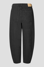 Afbeelding in Gallery-weergave laden, LOANA denim barrel jeans
