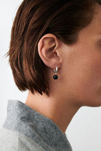 Afbeelding in Gallery-weergave laden, Night Sky oorbellen
