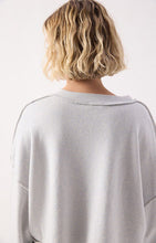 Afbeelding in Gallery-weergave laden, DANTOWN sweater
