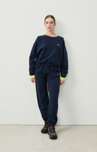 Afbeelding in Gallery-weergave laden, IZUBIRD sweater

