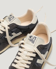 Afbeelding in Gallery-weergave laden, MARATHON CLUB SCARLET - antraciet
