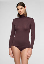 Afbeelding in Gallery-weergave laden, Perfect Line cashmere - Turtleneck Long sleeve | chocolate 3
