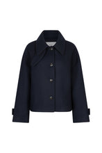 Afbeelding in Gallery-weergave laden, MARI short boxy woolen jacket
