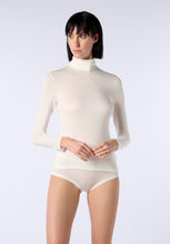 Afbeelding in Gallery-weergave laden, Perfect Line cashmere - Turtleneck  Long sleeve | ivory
