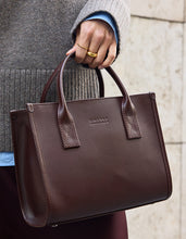 Afbeelding in Gallery-weergave laden, JACKIE MIDI
