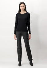 Afbeelding in Gallery-weergave laden, Perfect Line Cashmere - T-Shirt Long Sleeve zwart
