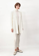 Afbeelding in Gallery-weergave laden, Perfect Line cashmere - Turtleneck  Long sleeve | ivory
