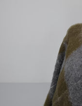 Video laden en afspelen in Gallery-weergave, ZELIE knit
