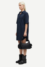 Afbeelding in Gallery-weergave laden, SATINA SHIRT DRESS 15646

