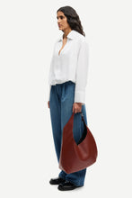 Afbeelding in Gallery-weergave laden, SAHARPER PLEAT JEANS 15893
