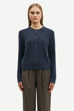 Afbeelding in Gallery-weergave laden, NOR SHORT CARDIGAN 7355
