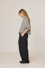 Afbeelding in Gallery-weergave laden, CONTRAST-EMBROIDERY blouse
