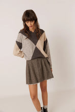 Afbeelding in Gallery-weergave laden, ALPACA MAXI-DIAMOND INTARSIA trui

