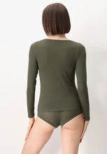Afbeelding in Gallery-weergave laden, Perfect Line Cashmere - T-Shirt Long Sleeve leger groen
